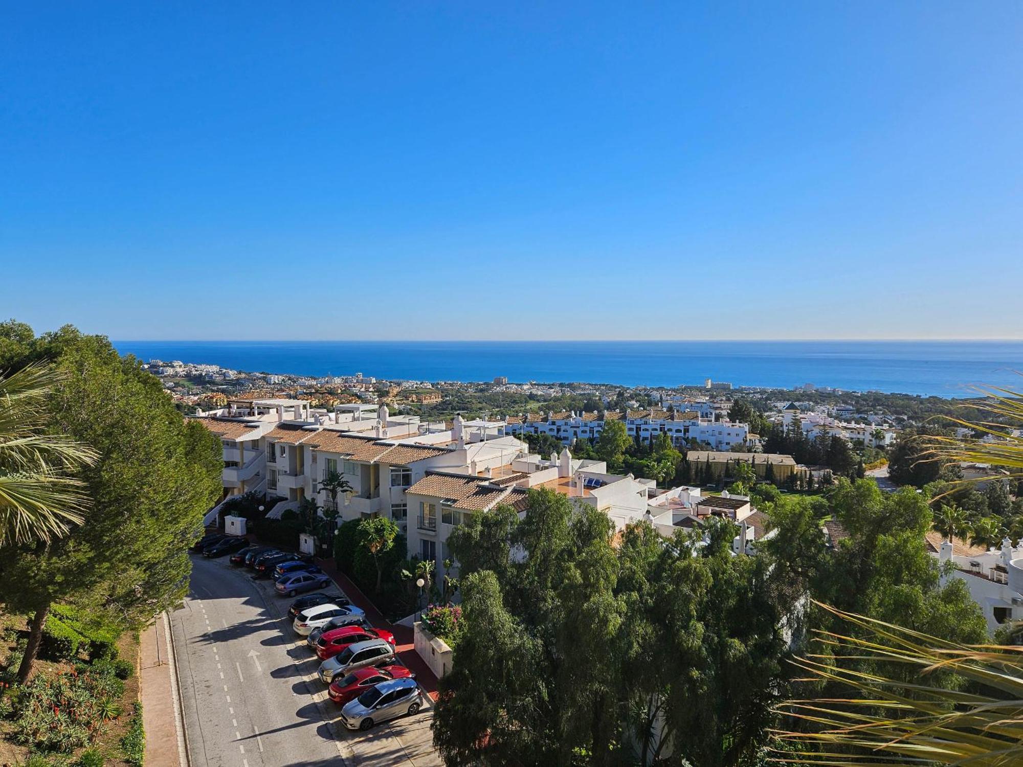 3 Bedroom Penthouse Apartment In Calahonda Mijas Exterior foto