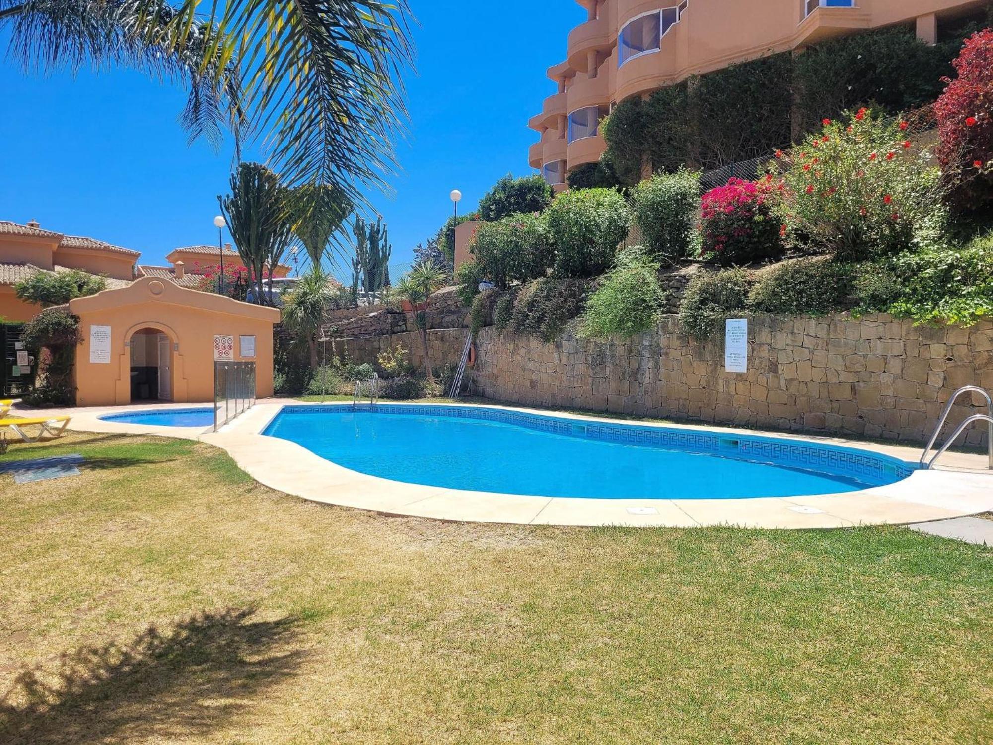 3 Bedroom Penthouse Apartment In Calahonda Mijas Exterior foto